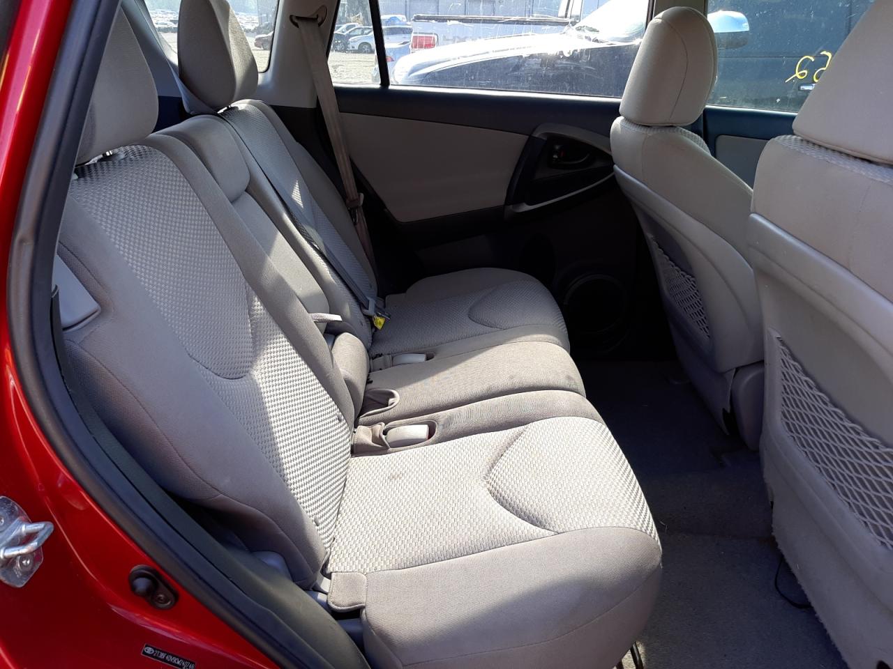 Photo 6 from auction – 2012 TOYOTA RAV4 with VIN 2T3BF4DV9CW240748