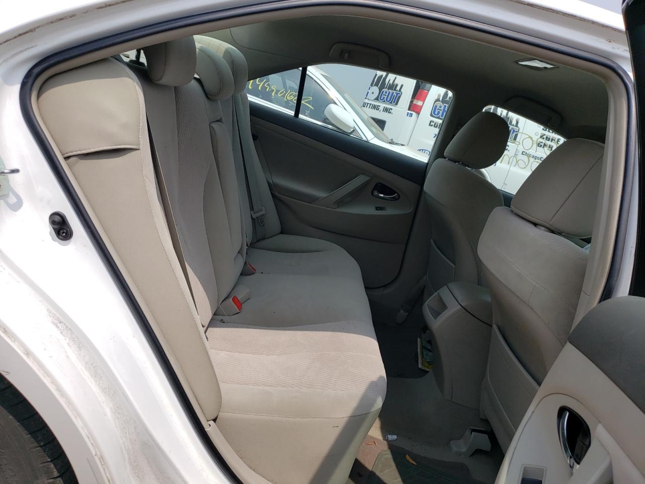 Photo 6 from auction – 2011 TOYOTA CAMRY BASE with VIN 4T4BF3EK3BR167243