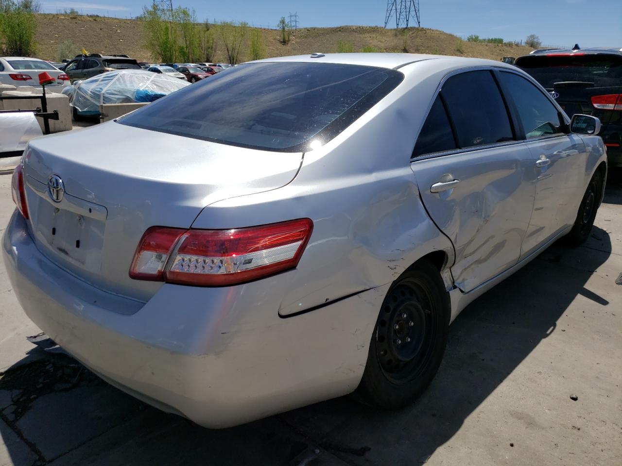 Photo 4 from auction – 2010 TOYOTA CAMRY BASE with VIN 4T1BF3EK1AU103419