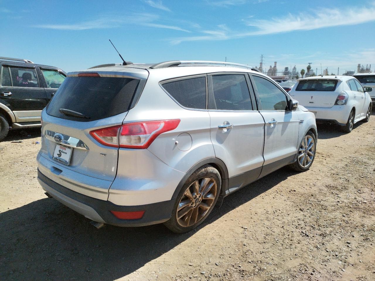 Photo 4 from auction – 2016 FORD ESCAPE SE with VIN 1FMCU0G77GUB47628