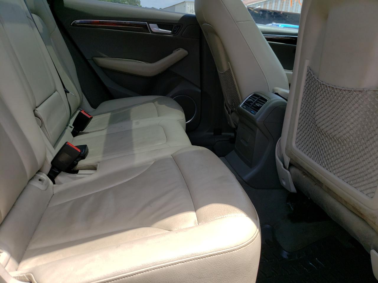 Photo 6 from auction – 2011 AUDI Q5 PREMIUM with VIN WA1DKAFP2BA115051