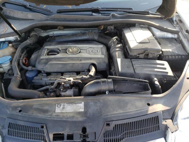Photo 7 from auction – 2010 VOLKSWAGEN JETTA WOLF with VIN 3VWRA7AJ2AM082846