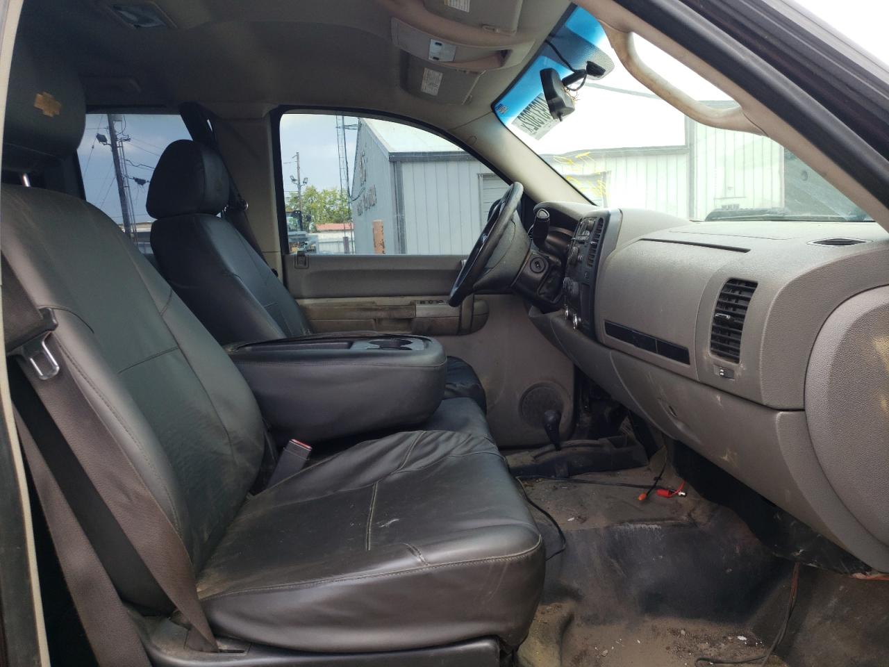 Photo 5 from auction – 2009 CHEVROLET SILVERADO with VIN 1GCHK49KX9E148052