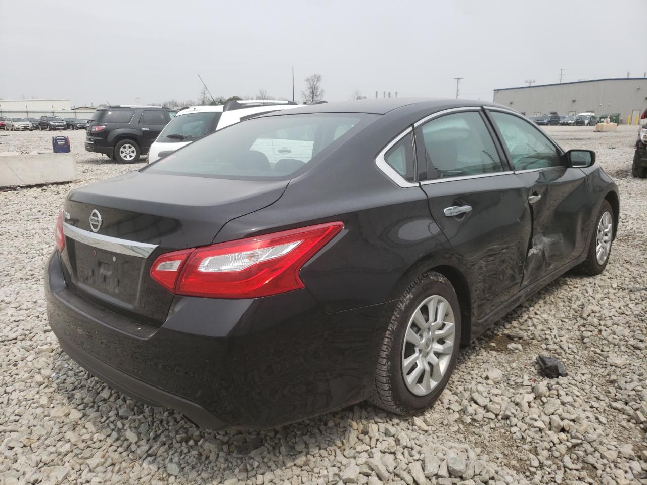 Photo 4 from auction – 2016 NISSAN ALTIMA 2.5 with VIN 1N4AL3AP0GC193550