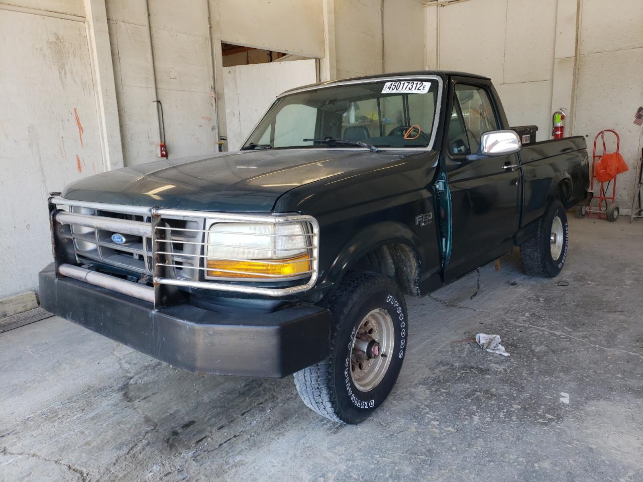 Photo 2 from auction – 1993 FORD F150 with VIN 1FTEF14Y7PNA89640