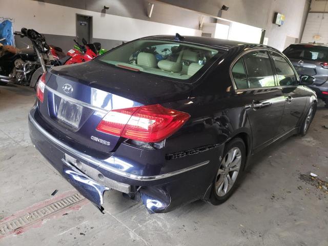 Photo 4 from auction – 2012 HYUNDAI GENESIS 3. with VIN KMHGC4DD4CU180103