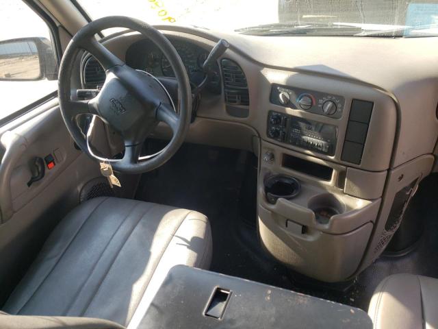 Photo 9 from auction – 2005 CHEVROLET ASTRO with VIN 1GCDM19X75B119901