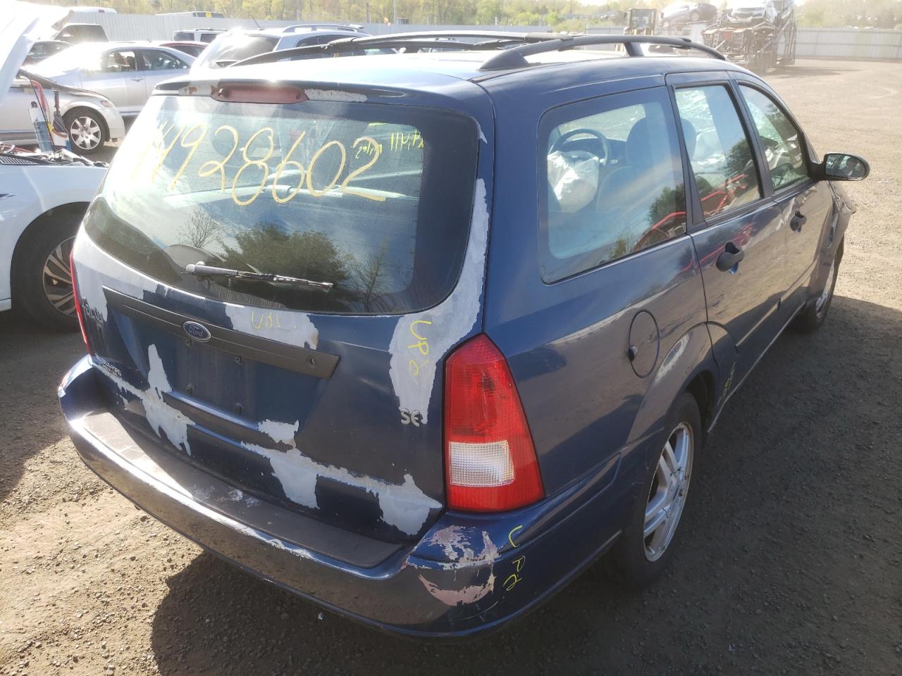 Photo 4 from auction – 2000 FORD FOCUS SE with VIN 1FAFP3639YW416412