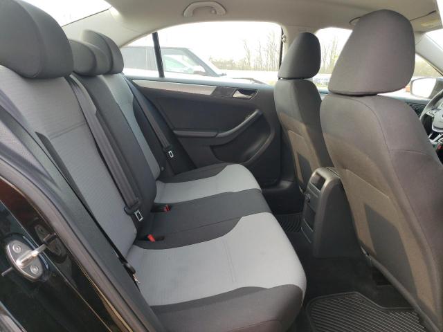 Photo 6 from auction – 2017 VOLKSWAGEN JETTA S with VIN 3VW2B7AJ6HM295971