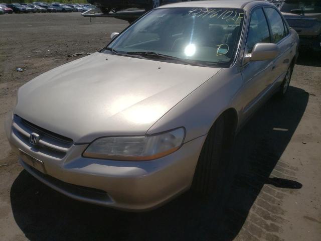 Photo 2 from auction – 2000 HONDA ACCORD with VIN 1HGCG6696YA110396