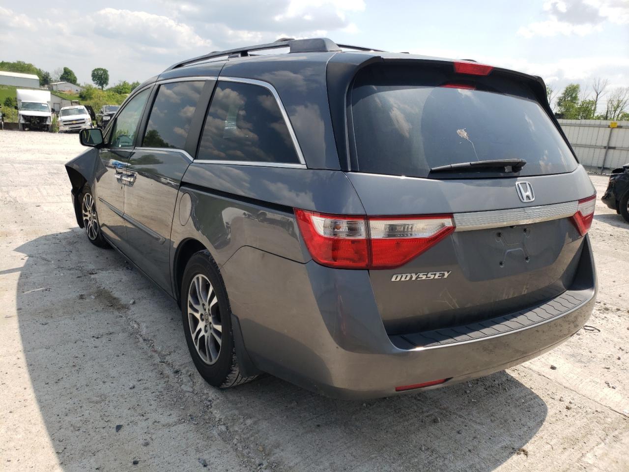 Photo 3 from auction – 2011 HONDA ODYSSEY EX with VIN 5FNRL5H69BB073456