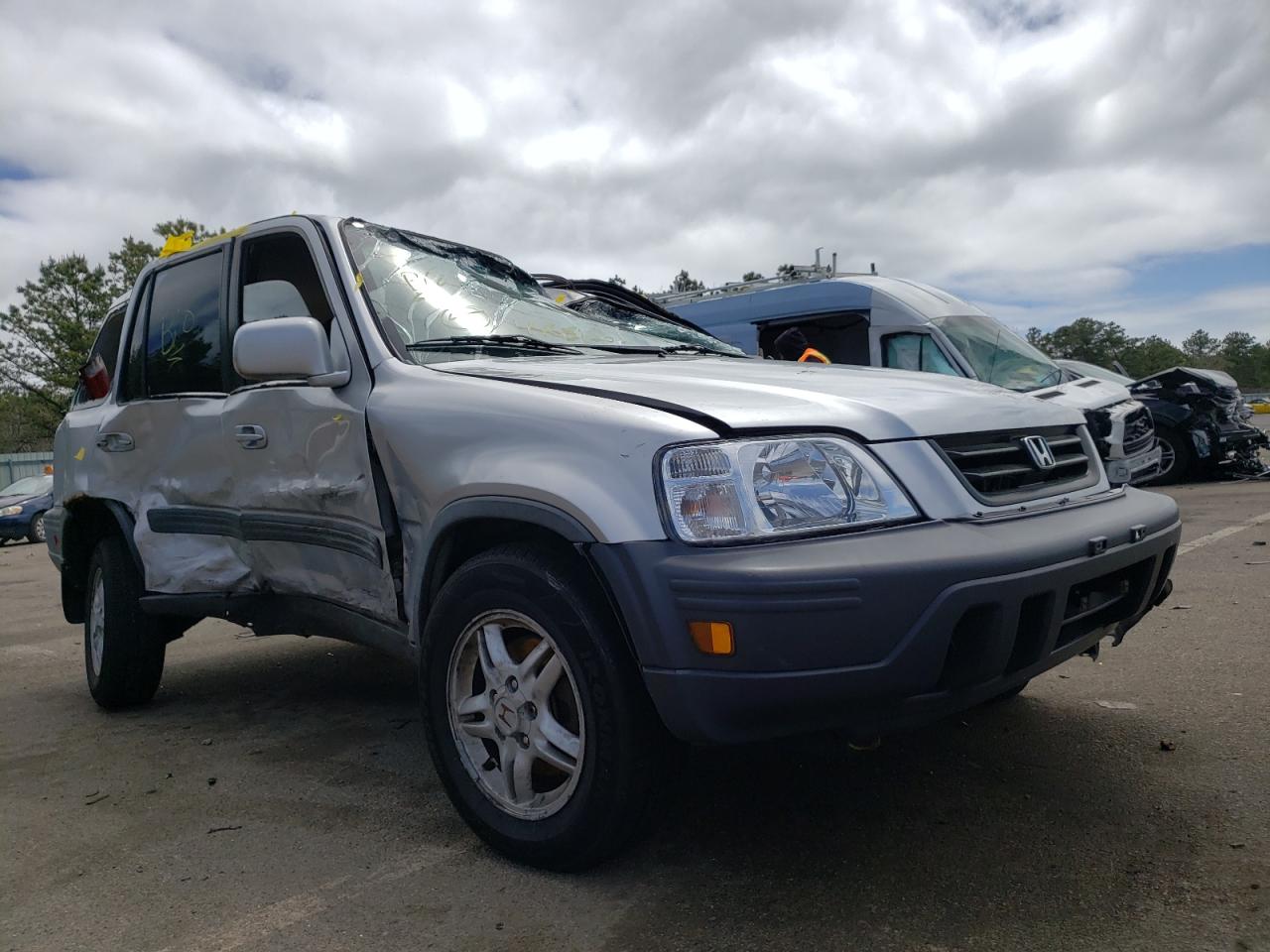 Photo 11 from auction – 2001 HONDA CR-V EX with VIN JHLRD17651S014061