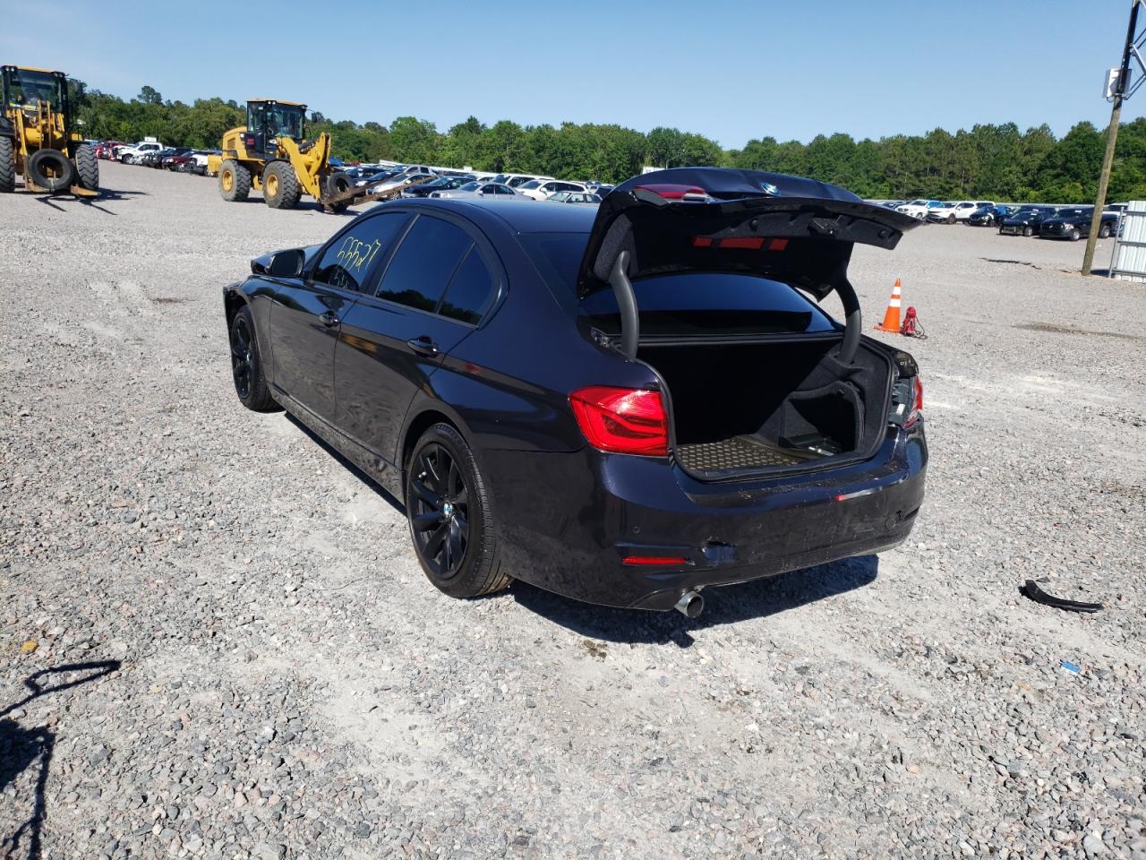 Photo 3 from auction – 2018 BMW 320 XI with VIN WBA8A3C5XJA487077