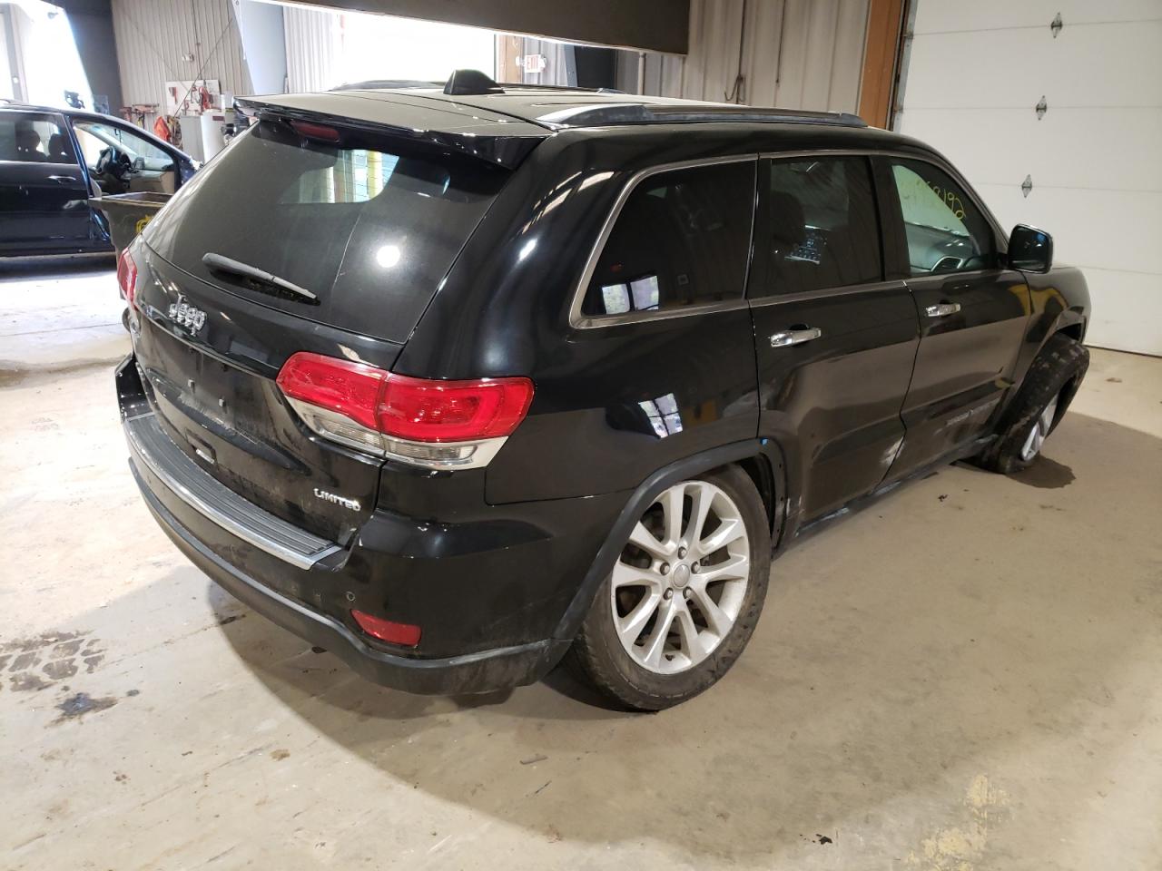 Photo 4 from auction – 2017 JEEP GRAND CHER with VIN 1C4RJFBG0HC948264