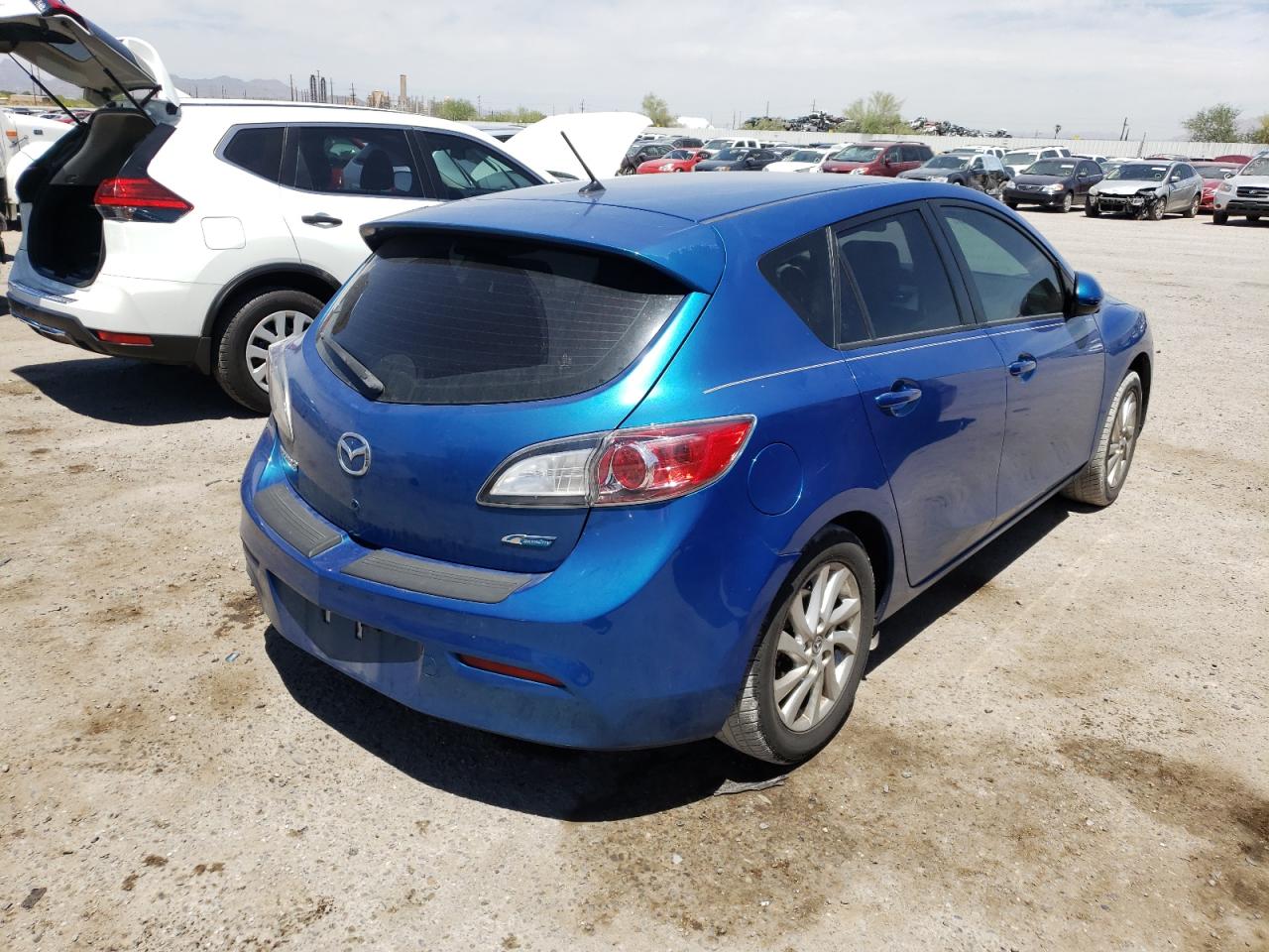 Photo 4 from auction – 2012 MAZDA 3 I with VIN JM1BL1L87C1657254