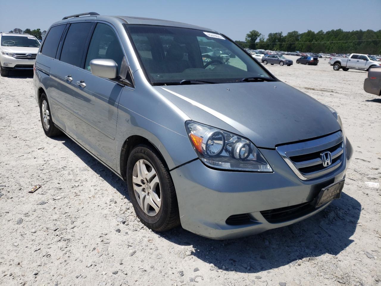 HONDA ODYSSEY EX 2006 with VIN 5FNRL38716B009902 - Photo from auction