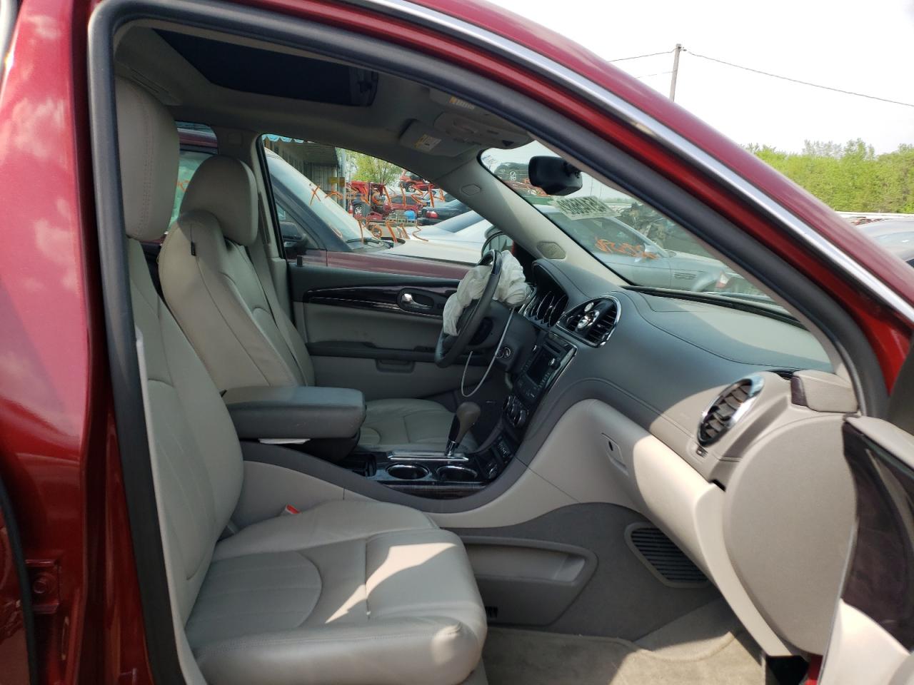 Photo 5 from auction – 2016 BUICK ENCLAVE with VIN 5GAKVCKD7GJ275396