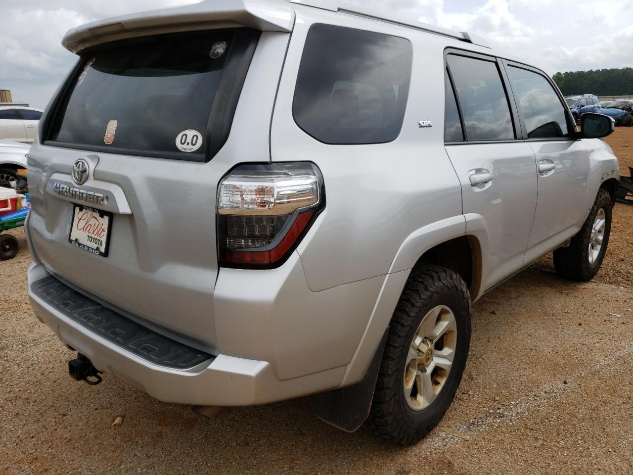 Photo 4 from auction – 2014 TOYOTA 4RUNNER SR with VIN JTEZU5JRXE5070956