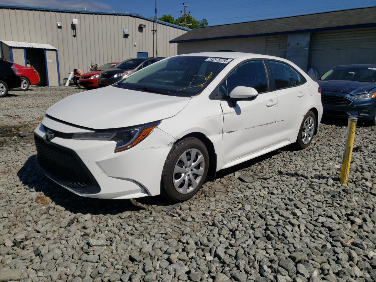 Photo 2 from auction – 2021 TOYOTA COROLLA LE with VIN 5YFEPMAE5MP177187