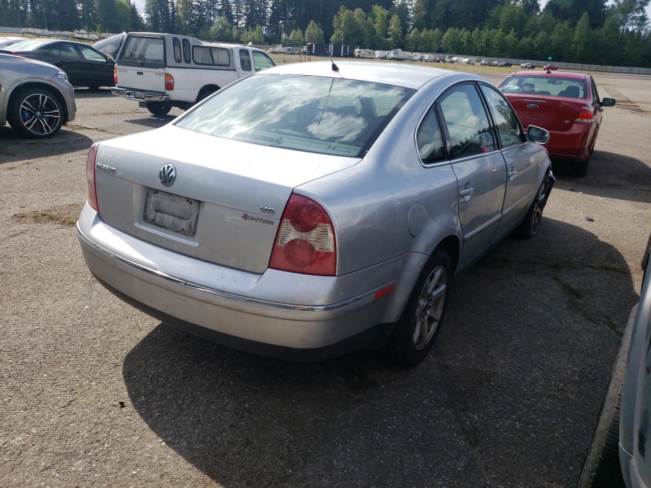 Photo 4 from auction – 2002 VOLKSWAGEN PASSAT GLX with VIN WVWTH63B52P114060