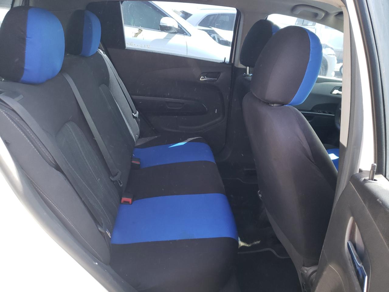 Photo 6 from auction – 2012 CHEVROLET SONIC LT with VIN 1G1JD6SH4C4158734