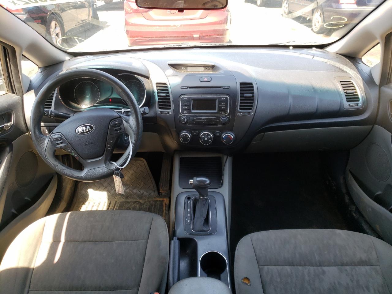 Photo 9 from auction – 2014 KIA FORTE LX with VIN KNAFK4A67E5252723