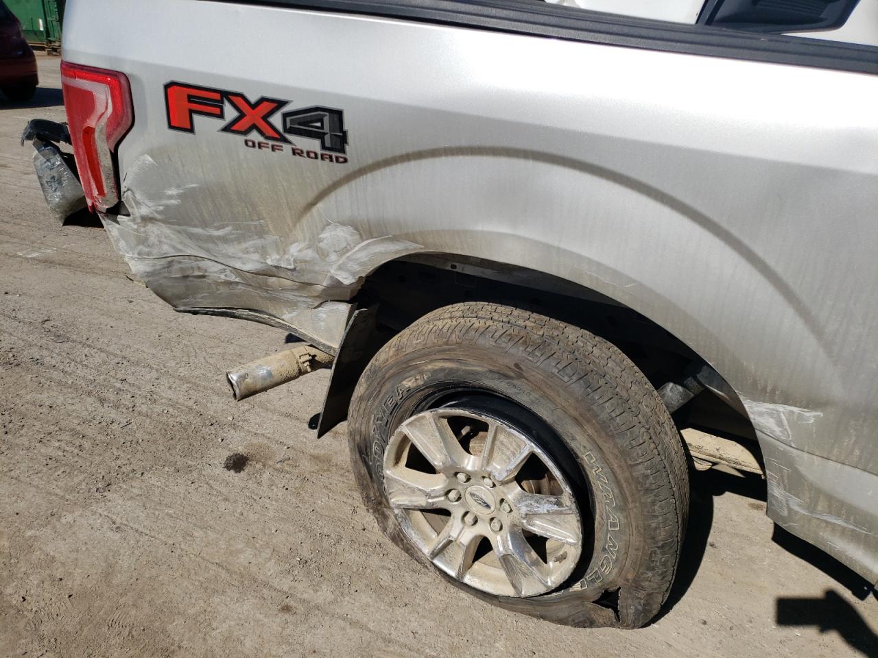 Photo 9 from auction – 2017 FORD F150 SUPER with VIN 1FTEW1EF1HFC02121