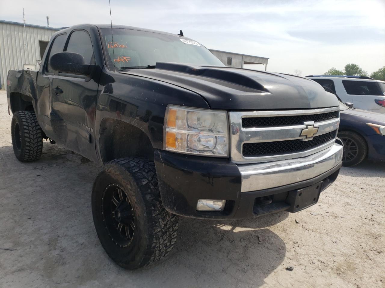 Zdjęcie 1 z aukcji – 2008 CHEVROLET SILVERADO z VIN 1GCEK19008E168180