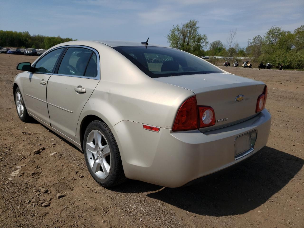 Photo 3 from auction – 2010 CHEVROLET MALIBU LS with VIN 1G1ZB5EB5AF235302