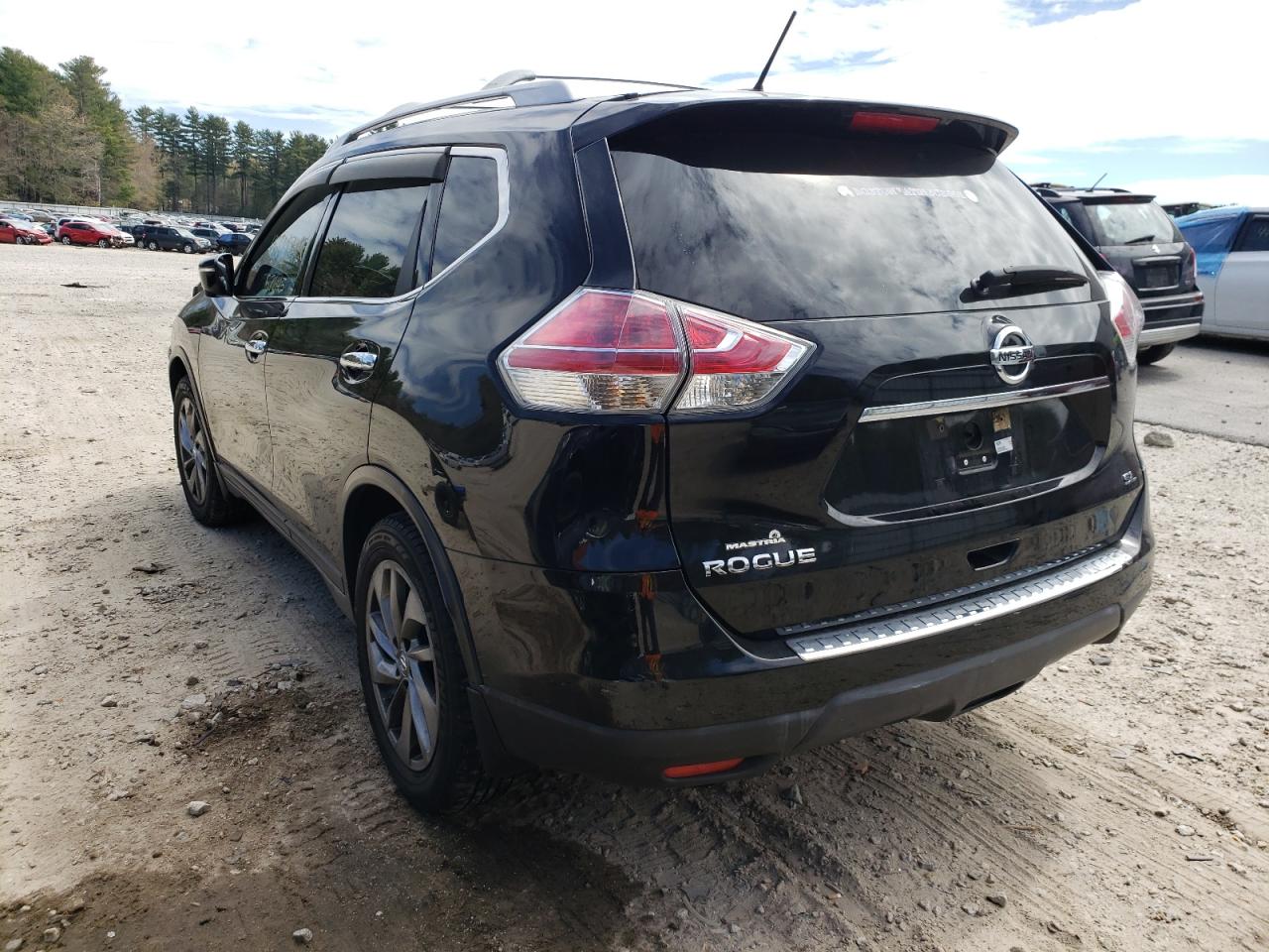Photo 3 from auction – 2015 NISSAN ROGUE S with VIN 5N1AT2MT9FC809673