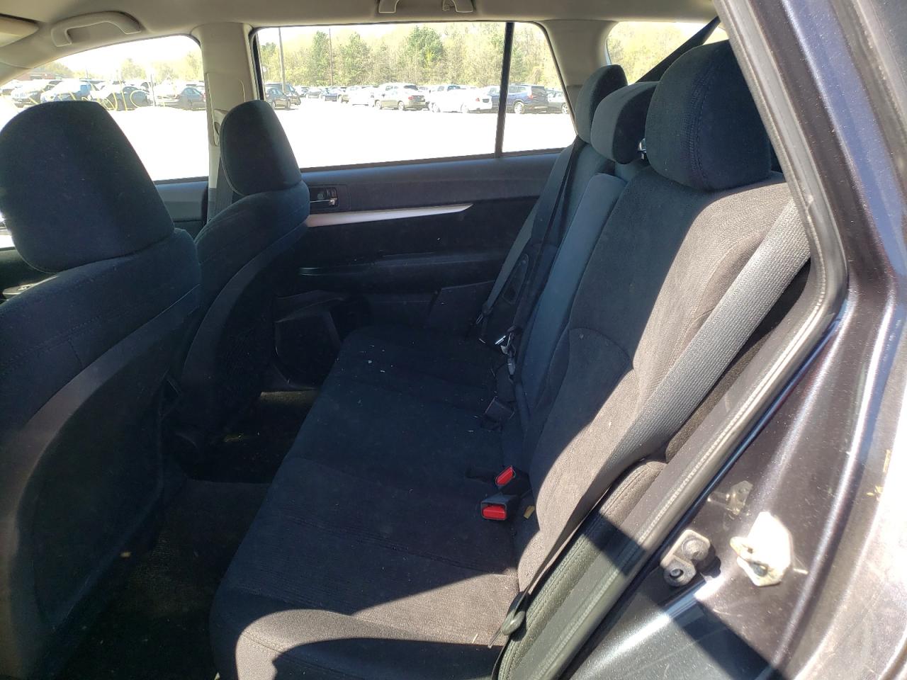 Photo 6 from auction – 2013 SUBARU OUTBACK 2. with VIN 4S4BRBAC0D3272518