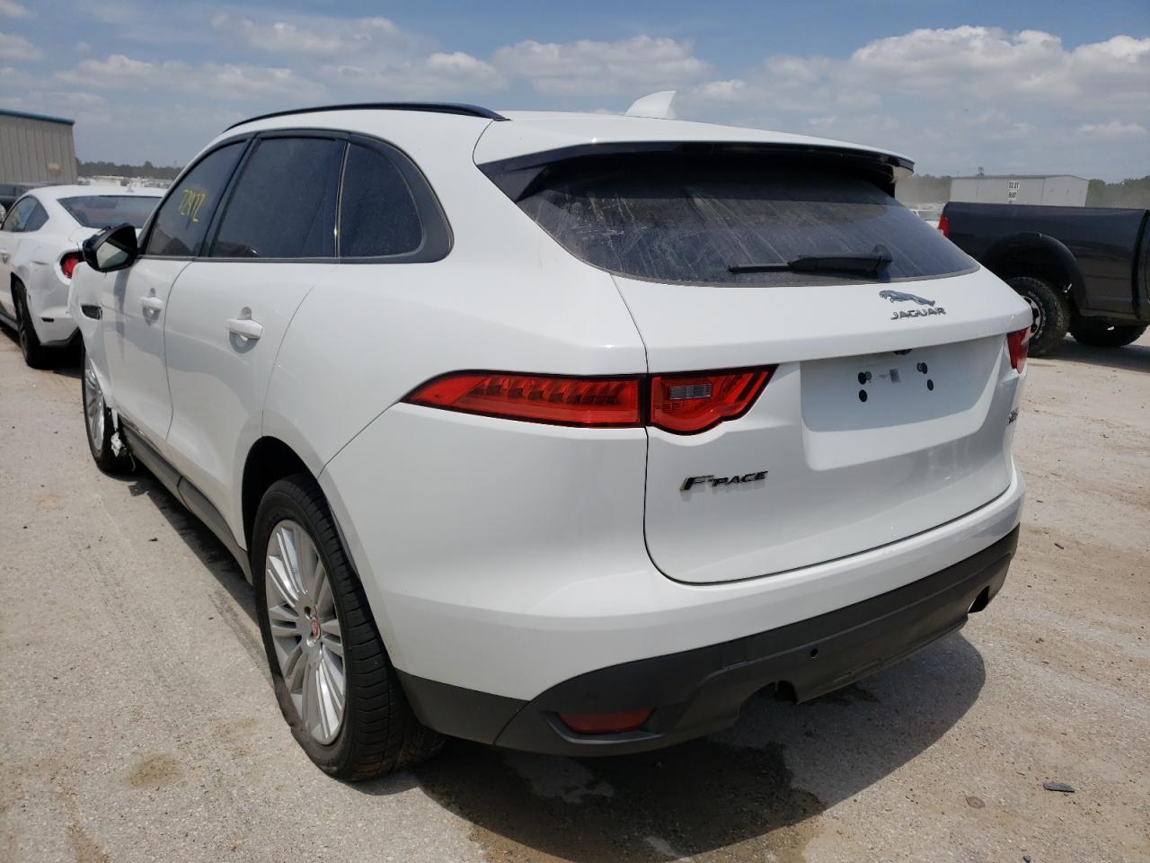 Photo 3 from auction – 2018 JAGUAR F-PACE PRE with VIN SADCJ2FX3JA280958