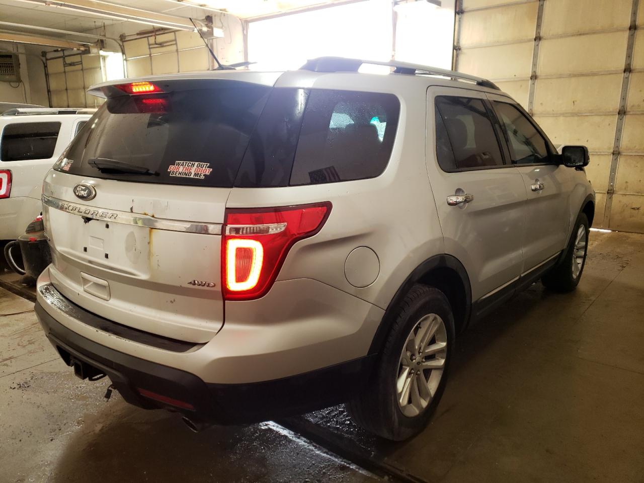 Photo 4 from auction – 2012 FORD EXPLORER L with VIN 1FMHK8F83CGA47376