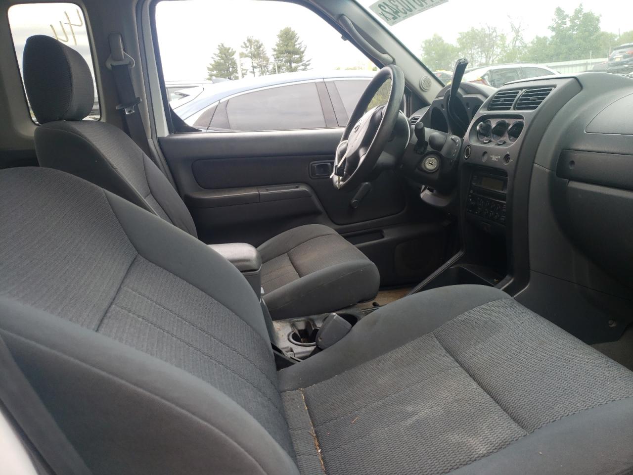 Photo 5 from auction – 2003 NISSAN FRONTIER K with VIN 1N6DD26T43C412733