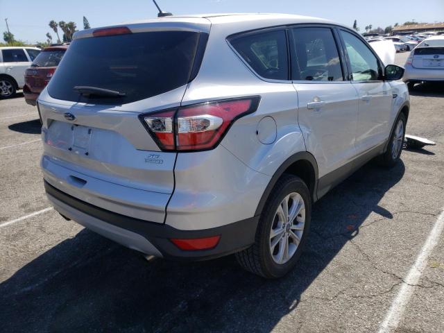 Photo 4 from auction – 2017 FORD ESCAPE SE with VIN 1FMCU0GD4HUB61770