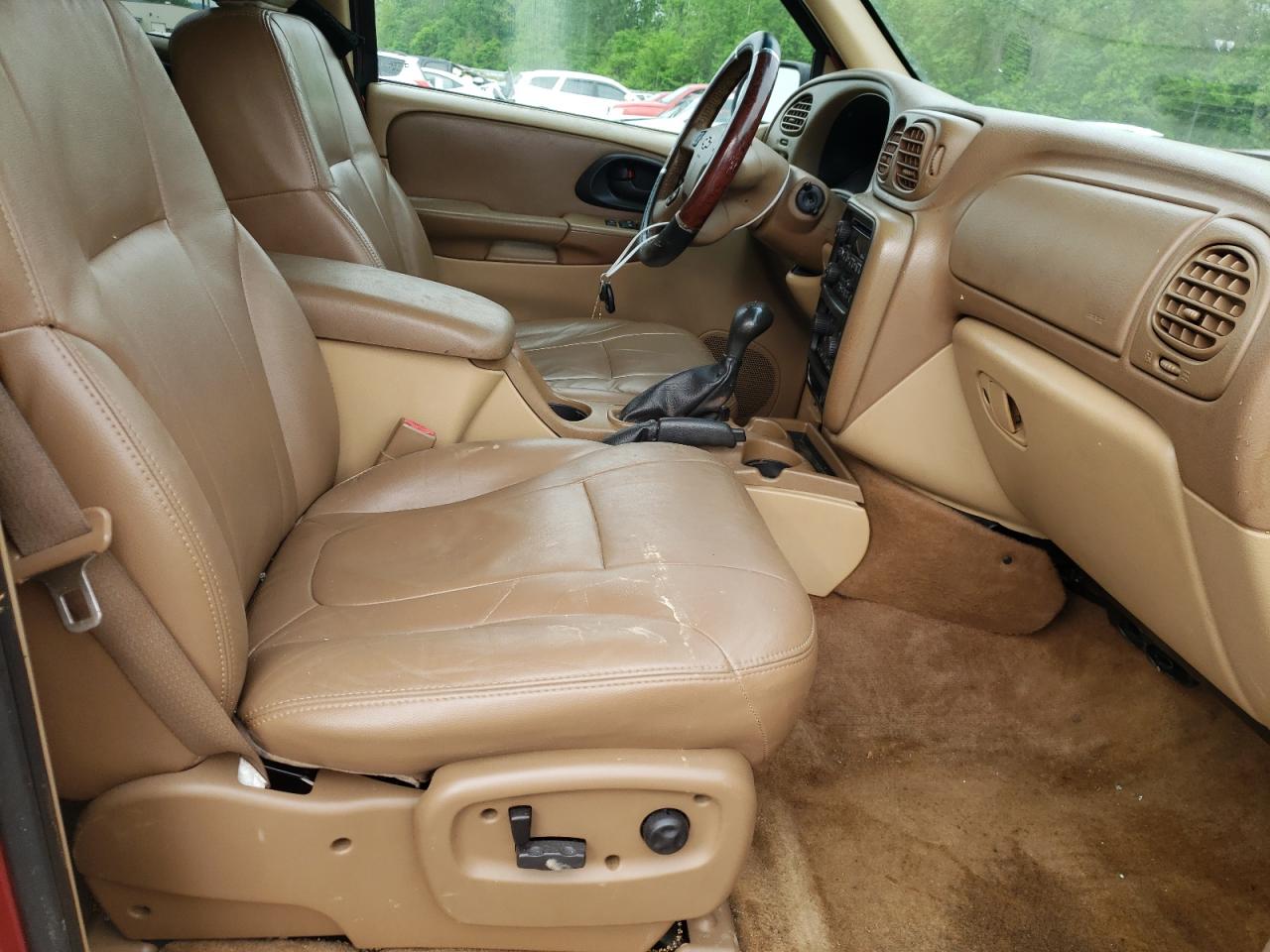Photo 5 from auction – 2003 CHEVROLET TRAILBLAZE with VIN 1GNES16S136110112