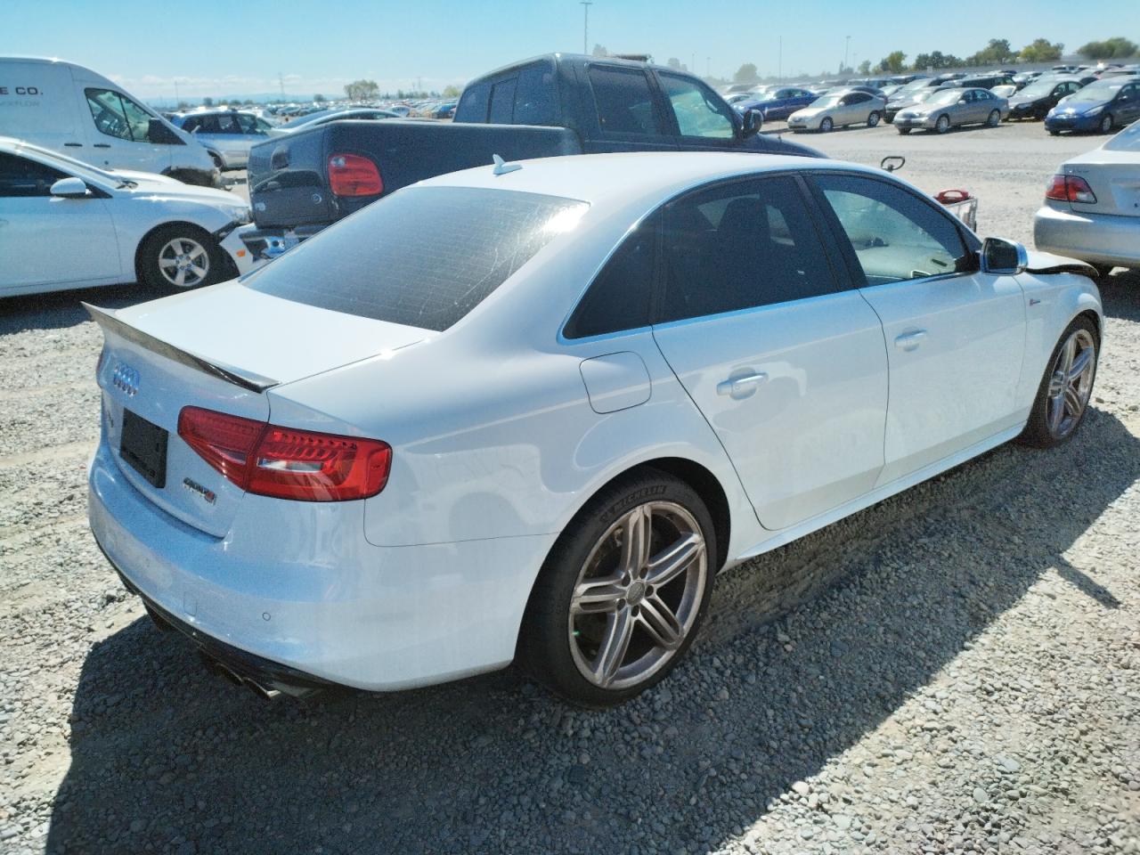 Photo 4 from auction – 2014 AUDI S4 PREMIUM with VIN WAUBGAFL8EA127041