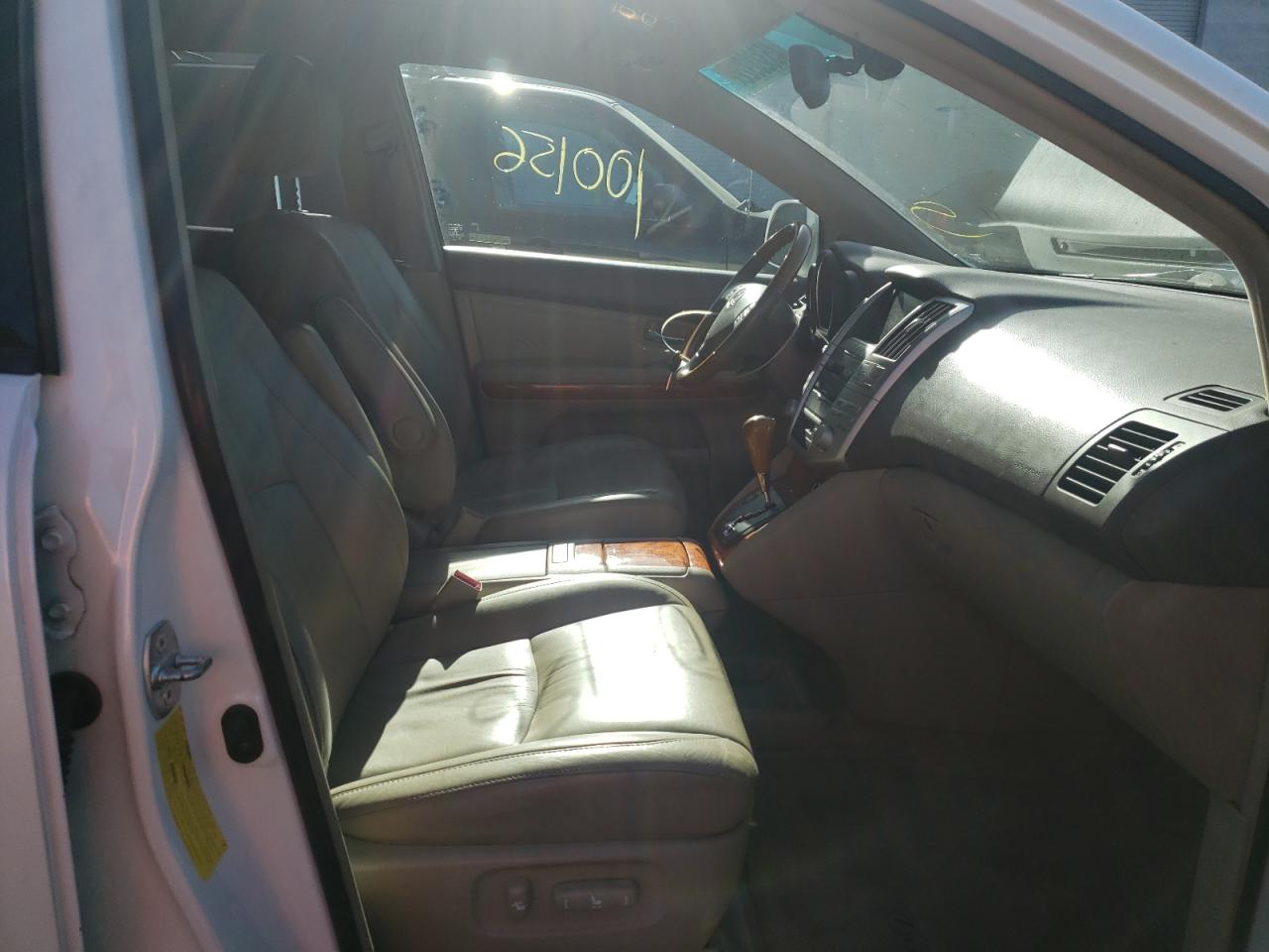 Photo 5 from auction – 2005 LEXUS RX 330 with VIN JTJGA31U150057245