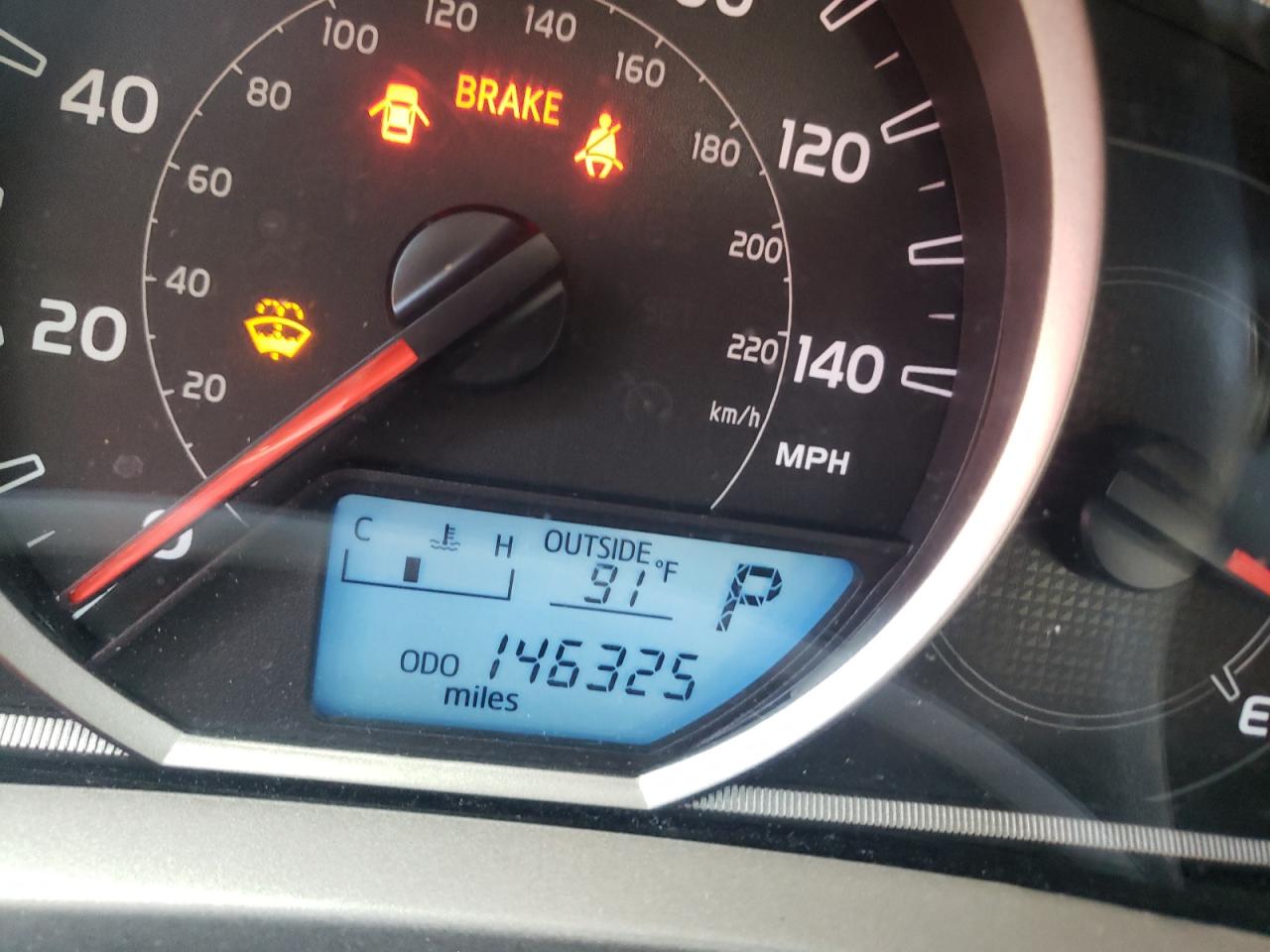 Photo 8 from auction – 2014 TOYOTA RAV4 LE with VIN 2T3ZFREV3EW102636