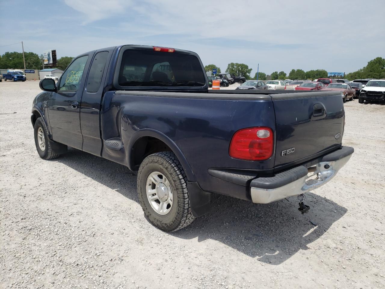 Photo 3 from auction – 2003 FORD F150 with VIN 2FTRX08WX3CA27232