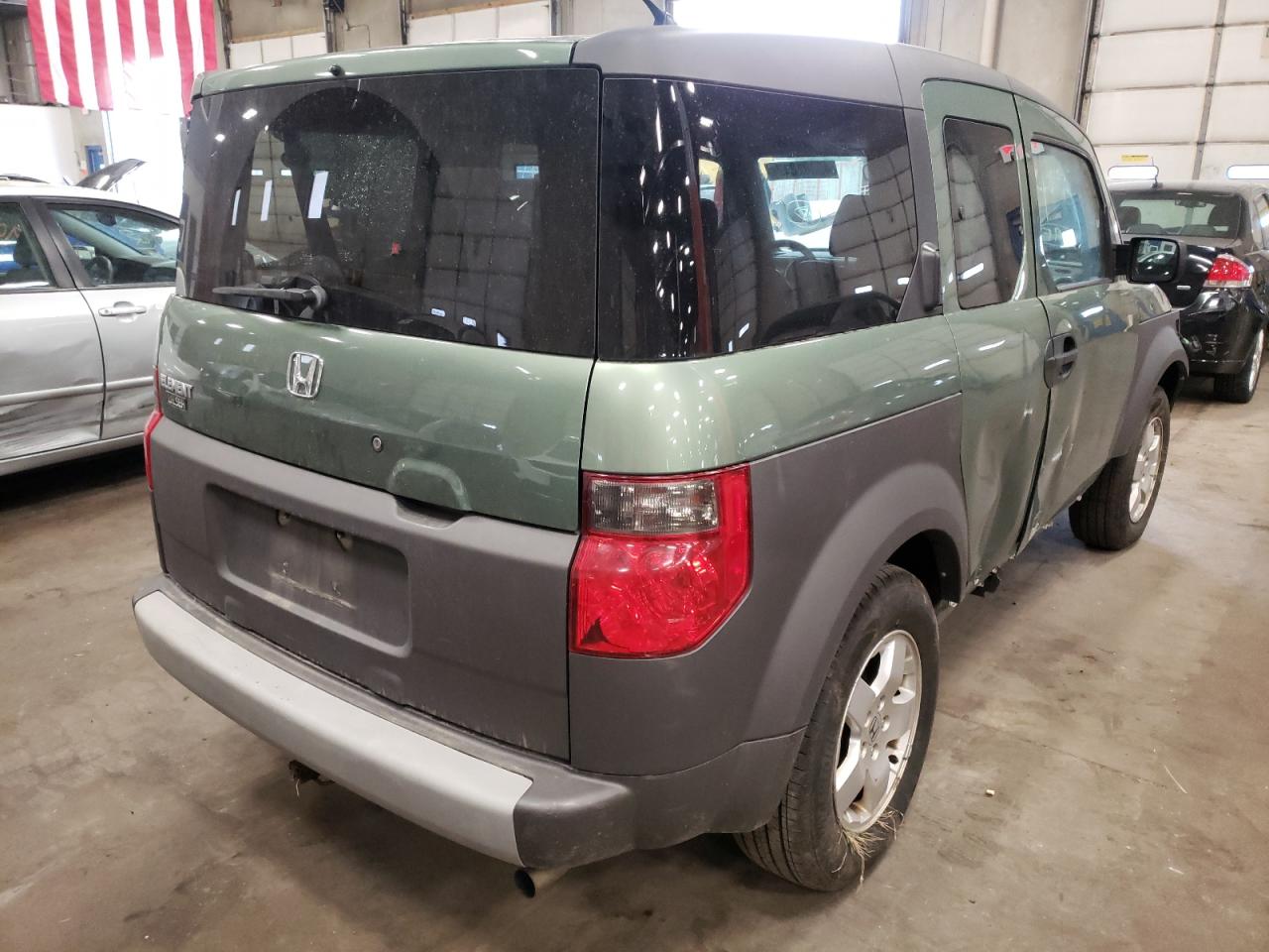Photo 17 from auction – 2004 HONDA ELEMENT EX with VIN 5J6YH28634L002386