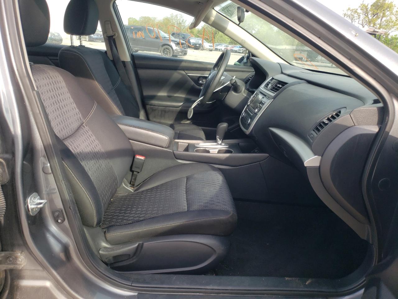 Photo 5 from auction – 2016 NISSAN ALTIMA 2.5 with VIN 1N4AL3AP1GN325543