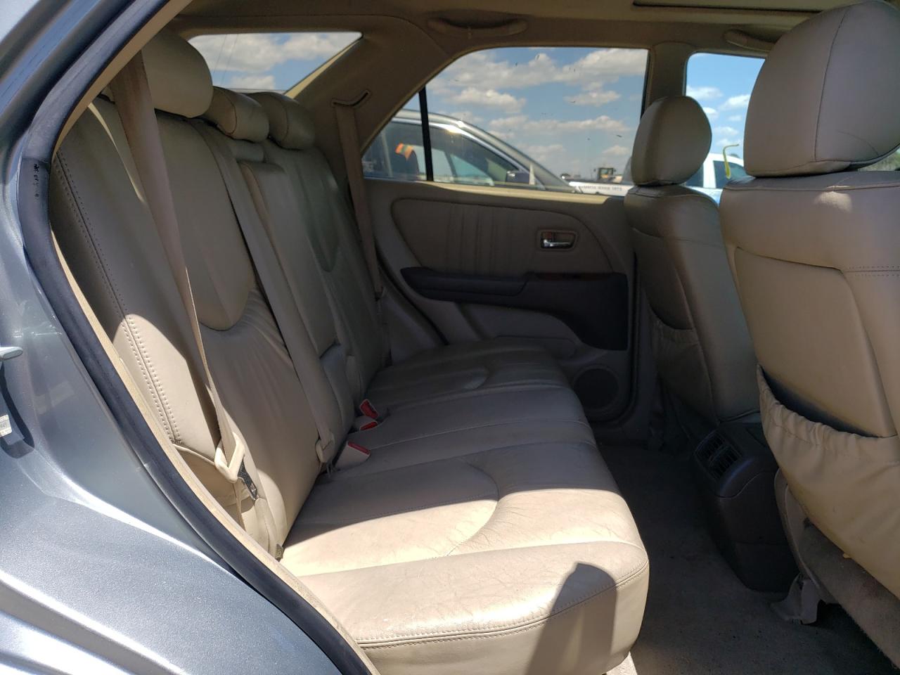 Photo 6 from auction – 2003 LEXUS RX 300 with VIN JTJGF10U730159945