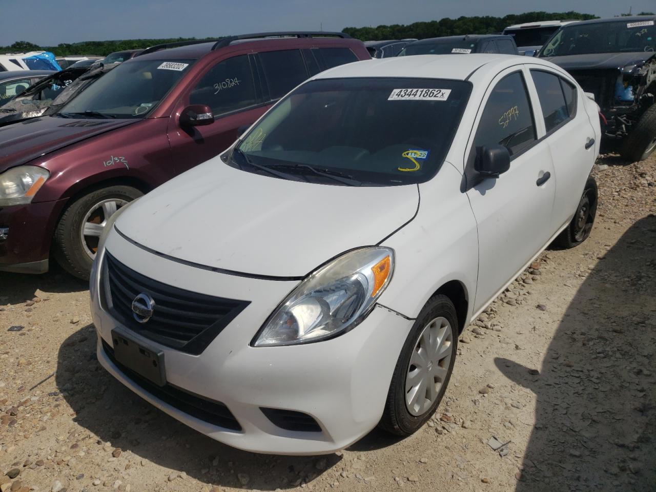 Photo 2 from auction – 2014 NISSAN VERSA S with VIN 3N1CN7AP9EL831903