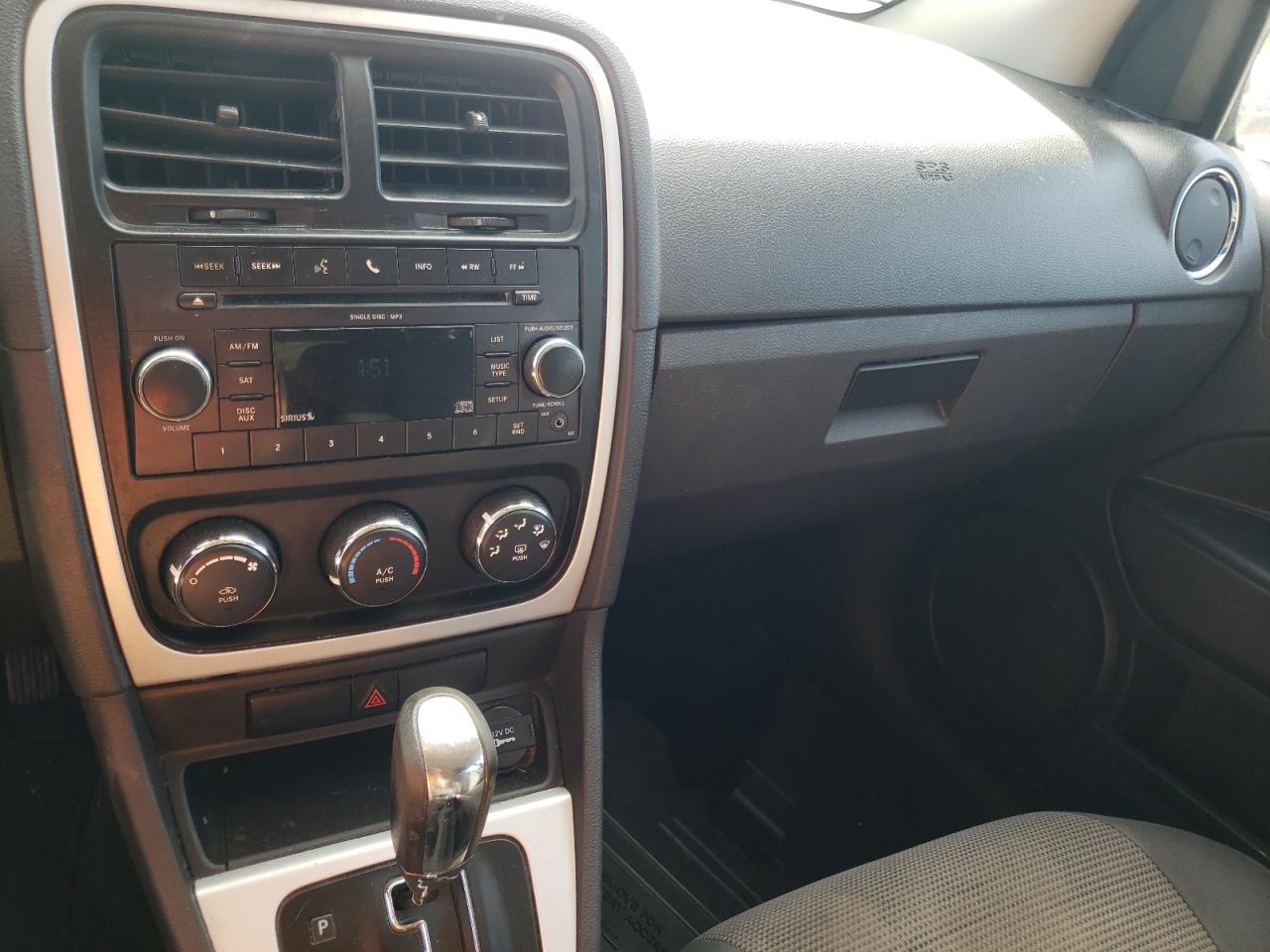 Photo 9 from auction – 2010 DODGE CALIBER SX with VIN 1B3CB4HA3AD656023
