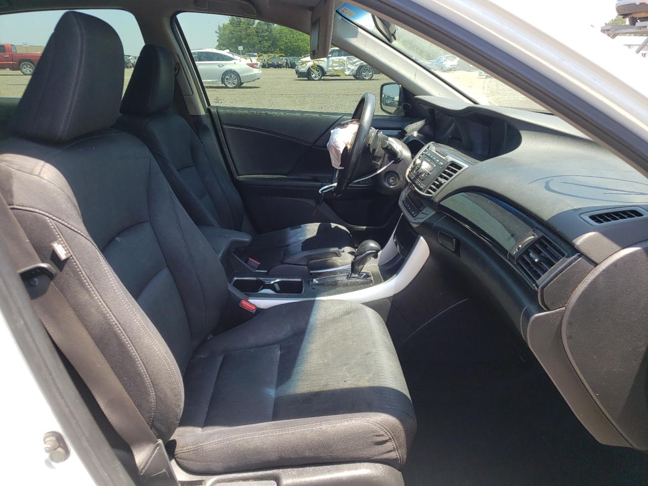 Photo 5 from auction – 2013 HONDA ACCORD SPO with VIN 1HGCR2F53DA061295