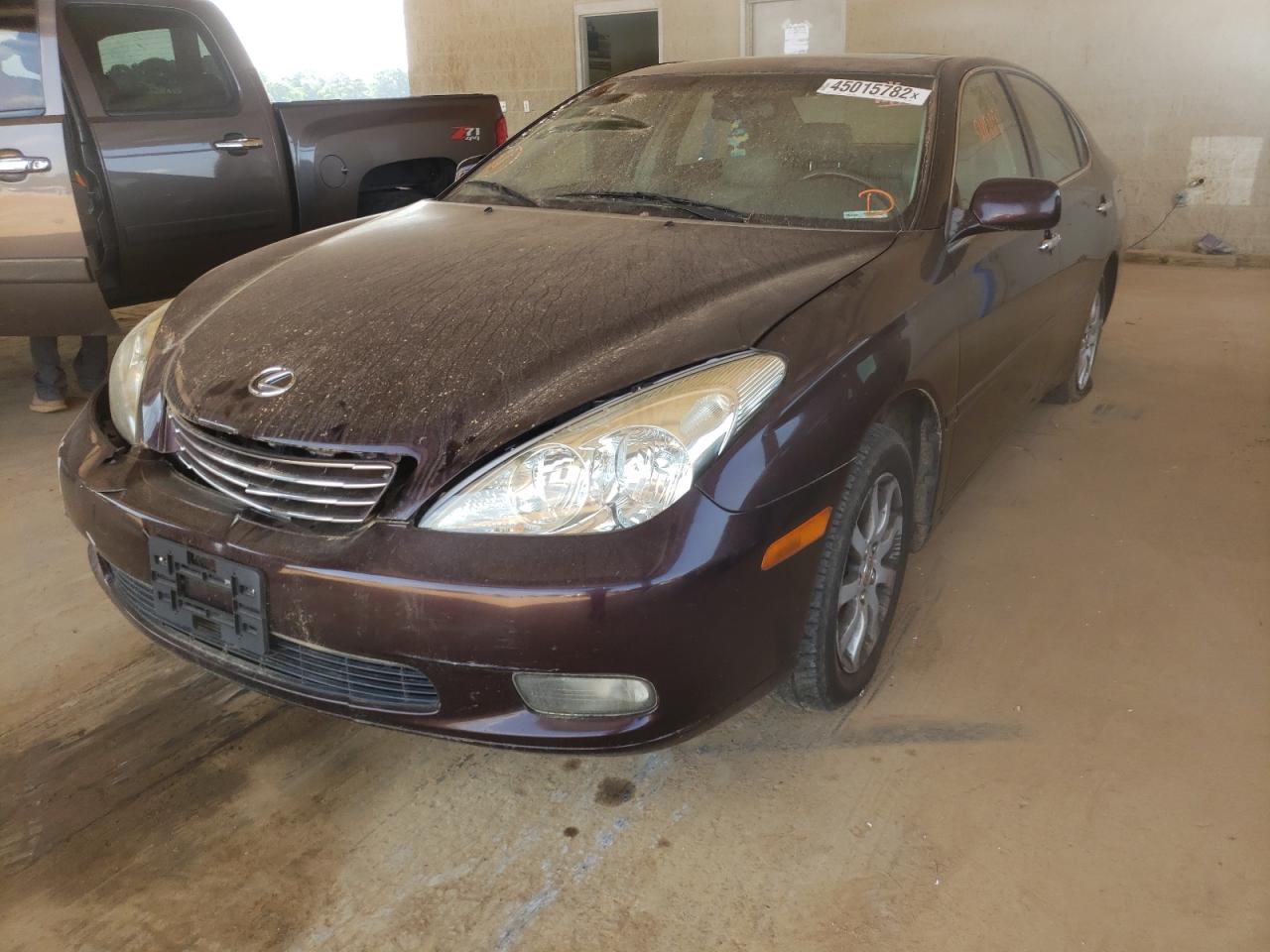 Photo 2 from auction – 2003 LEXUS ES 300 with VIN JTHBF30G330146837