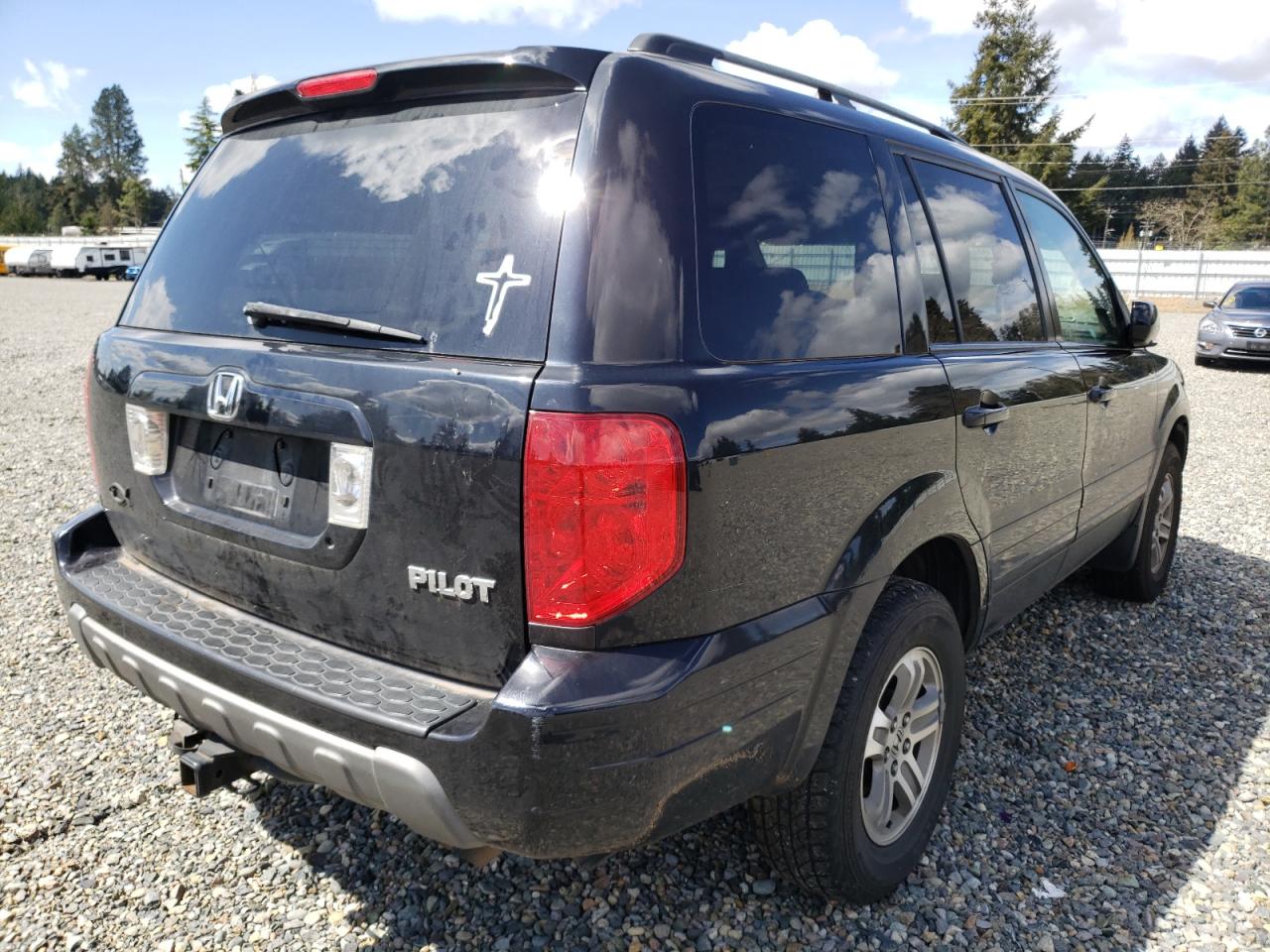 Photo 4 from auction – 2005 HONDA PILOT EXL with VIN 2HKYF18585H520111