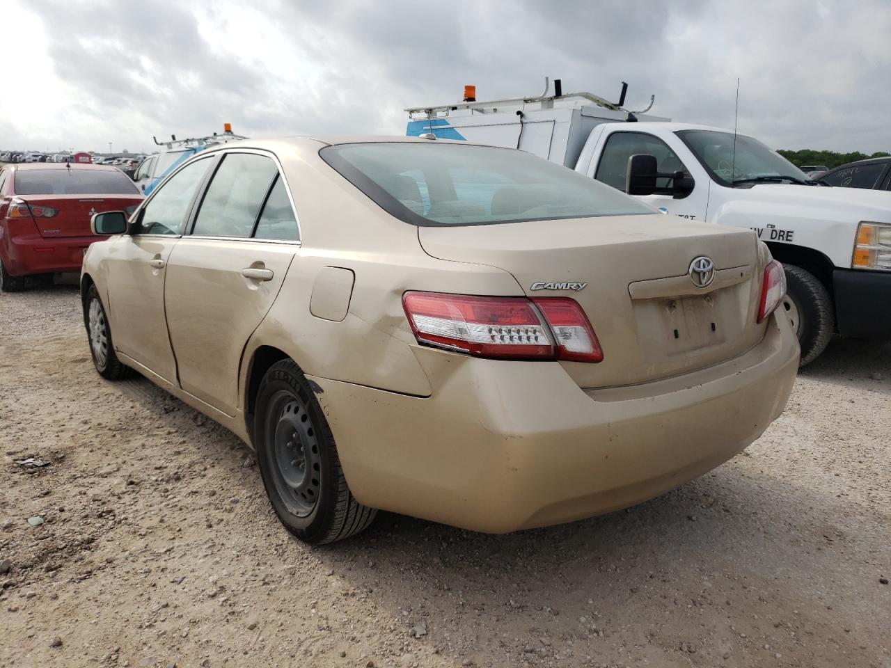 Photo 3 from auction – 2010 TOYOTA CAMRY BASE with VIN 4T1BF3EK1AU100360