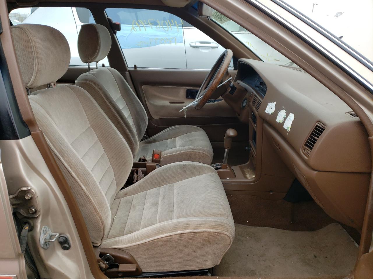 صورة رقم 5 من المزاد - 1992 TOYOTA COROLLA LE مع VIN 1NXAE97A4NZ375233